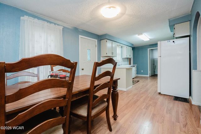 151 S Lawn Avenue, Bluffton, OH 45817