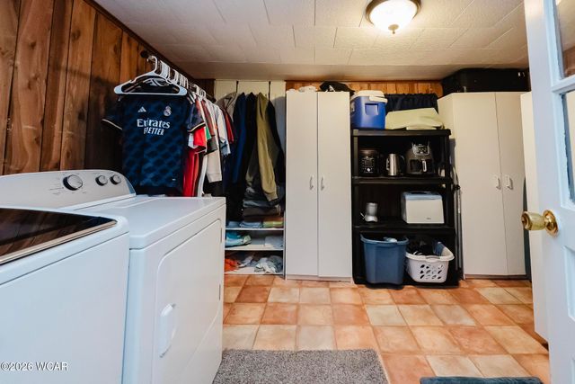 151 S Lawn Avenue, Bluffton, OH 45817