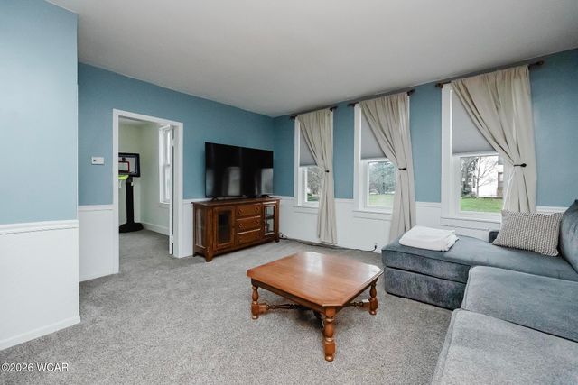 151 S Lawn Avenue, Bluffton, OH 45817