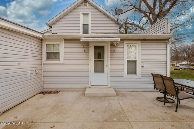 151 S Lawn Avenue, Bluffton, OH 45817