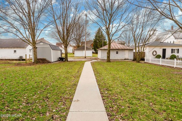 151 S Lawn Avenue, Bluffton, OH 45817