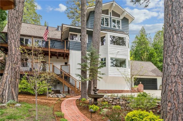 469 Golf Course Road, Lake Arrowhead, CA 92352
