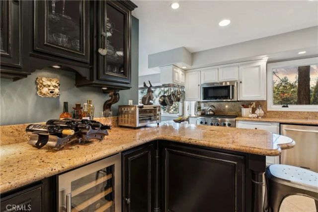 469 Golf Course Road, Lake Arrowhead, CA 92352