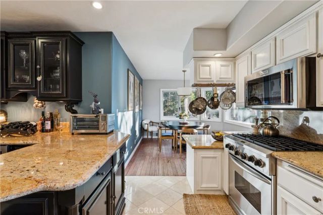 469 Golf Course Road, Lake Arrowhead, CA 92352
