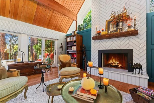 469 Golf Course Road, Lake Arrowhead, CA 92352