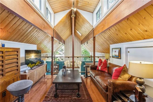 469 Golf Course Road, Lake Arrowhead, CA 92352