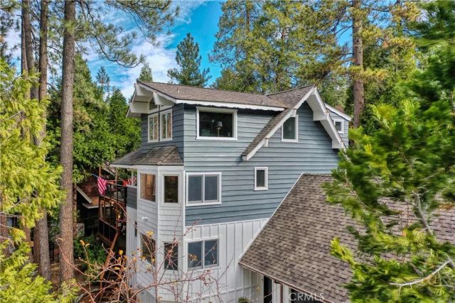 469 Golf Course Road, Lake Arrowhead, CA 92352