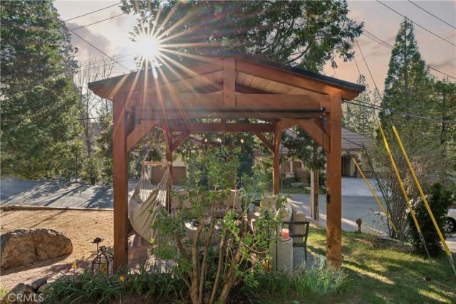 469 Golf Course Road, Lake Arrowhead, CA 92352