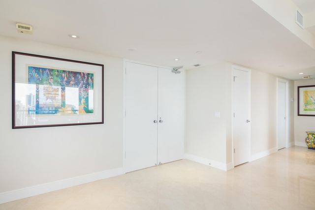 4100 N OCEAN Drive 2304, Singer Island, FL 33404