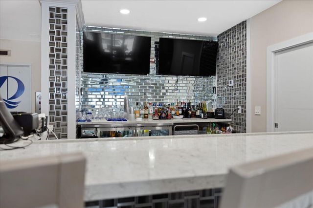 4100 N OCEAN Drive 2304, Singer Island, FL 33404