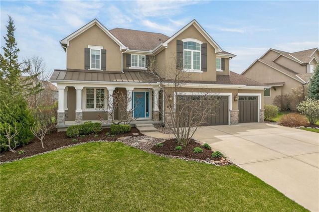 2827 NE 102nd Terrace, Kansas City, MO 64155