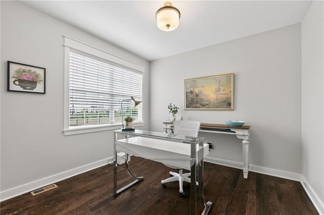 2827 NE 102nd Terrace, Kansas City, MO 64155