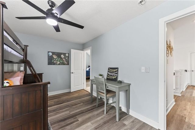 2827 NE 102nd Terrace, Kansas City, MO 64155