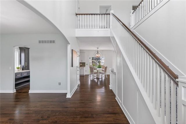 2827 NE 102nd Terrace, Kansas City, MO 64155