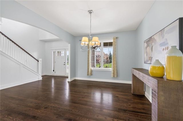 2827 NE 102nd Terrace, Kansas City, MO 64155