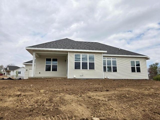 1403 Greystone DRIVE, Plymouth, WI 53073