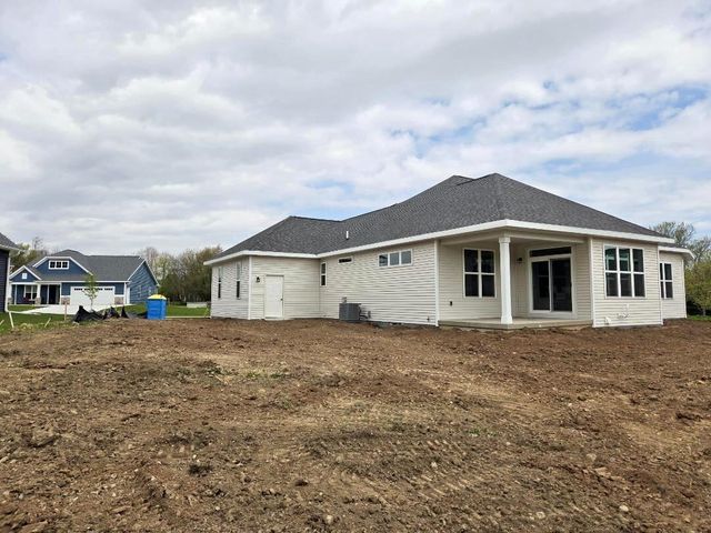 1403 Greystone DRIVE, Plymouth, WI 53073
