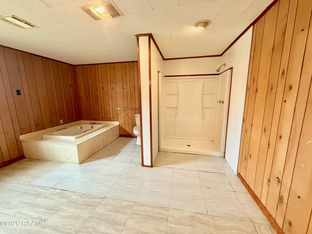 127 Cotton Street, New Iberia, LA 70560