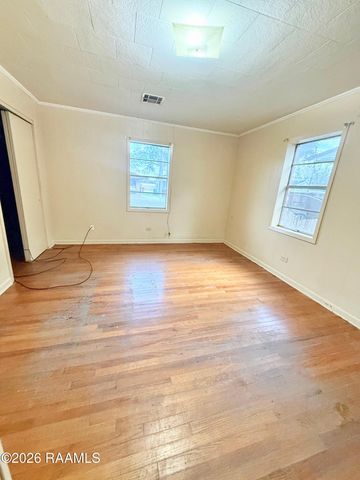 127 Cotton Street, New Iberia, LA 70560