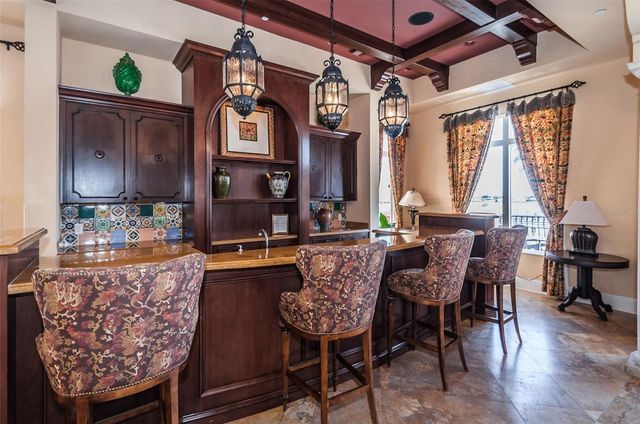 521 MANDALAY AVENUE 907, Clearwater Beach, FL 33767