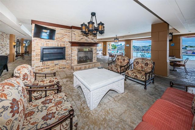 521 MANDALAY AVENUE 907, Clearwater Beach, FL 33767