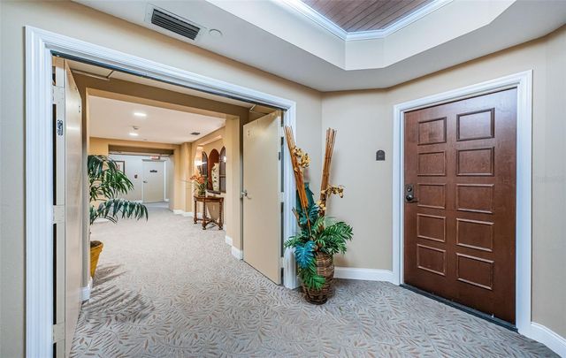 521 MANDALAY AVENUE 907, Clearwater Beach, FL 33767