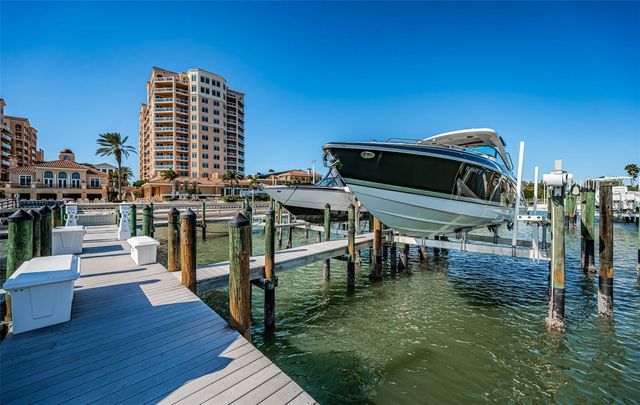 521 MANDALAY AVENUE 907, Clearwater Beach, FL 33767