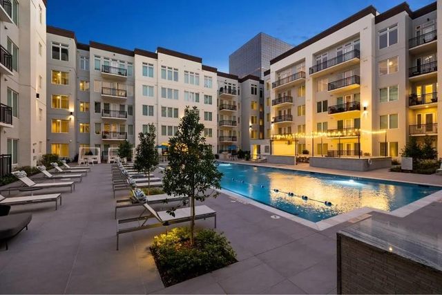 1317 Post Oak Park Drive 327, Houston, TX 77027