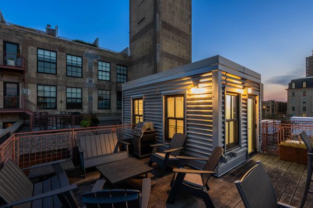 117 Portland Avenue 302, Minneapolis, MN 55401