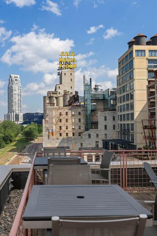 117 Portland Avenue 302, Minneapolis, MN 55401