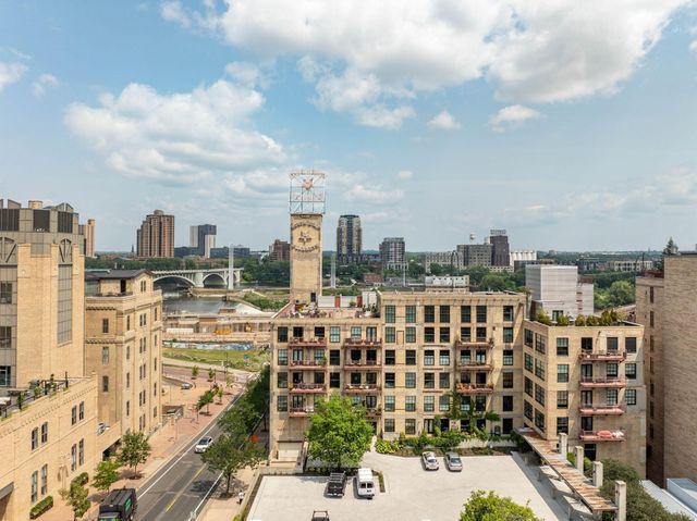 117 Portland Avenue 302, Minneapolis, MN 55401