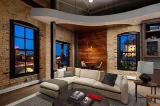 117 Portland Avenue 302, Minneapolis, MN 55401