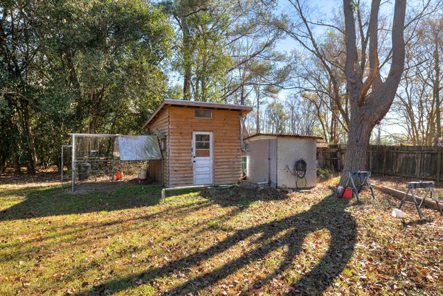 392 Brunswick Road, Sumter, SC 29153