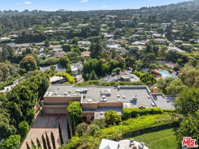 1255 Delresto Drive, Beverly Hills, CA 90210