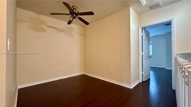 1918 Alamanda Way, Riviera Beach, FL 33404