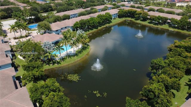 1918 Alamanda Way, Riviera Beach, FL 33404