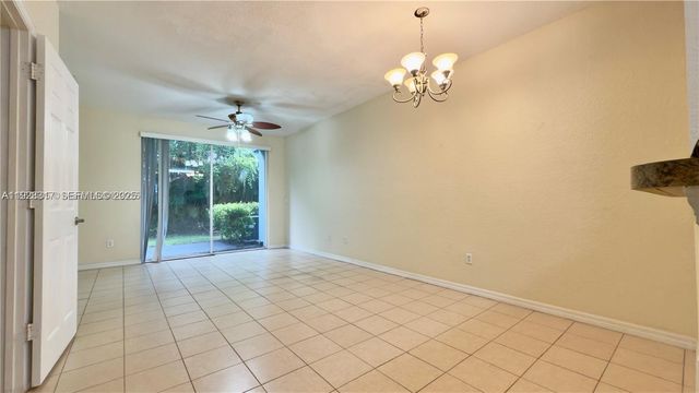 1918 Alamanda Way, Riviera Beach, FL 33404