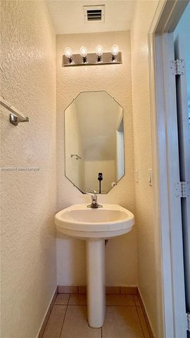 1918 Alamanda Way, Riviera Beach, FL 33404