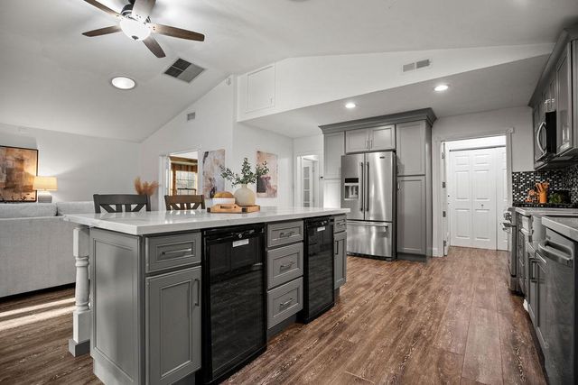 3861 High View Dr, Placerville, CA 95667