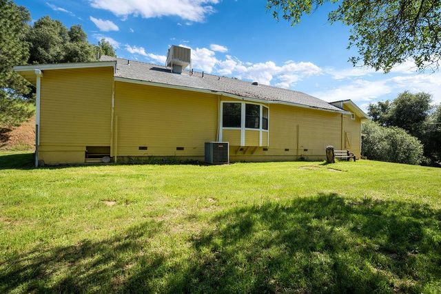 3861 High View Dr, Placerville, CA 95667