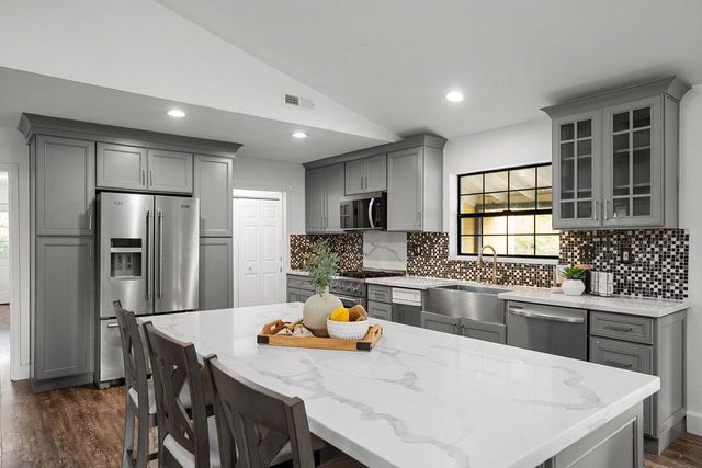3861 High View Dr, Placerville, CA 95667