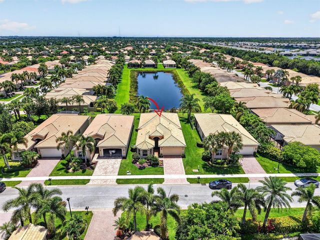 10830 Leaf Bridge Way, Boynton Beach, FL 33473