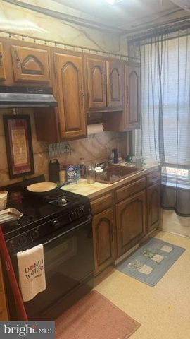 115 E GORGAS LN, Philadelphia, PA 19119