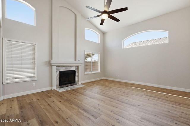 71 N BIRCH Street, Gilbert, AZ 85233