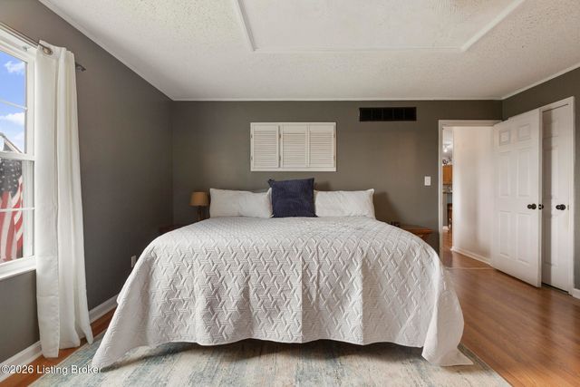 462 Wilsonville Rd, Fisherville, KY 40023