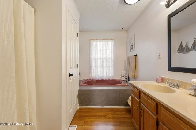 462 Wilsonville Rd, Fisherville, KY 40023