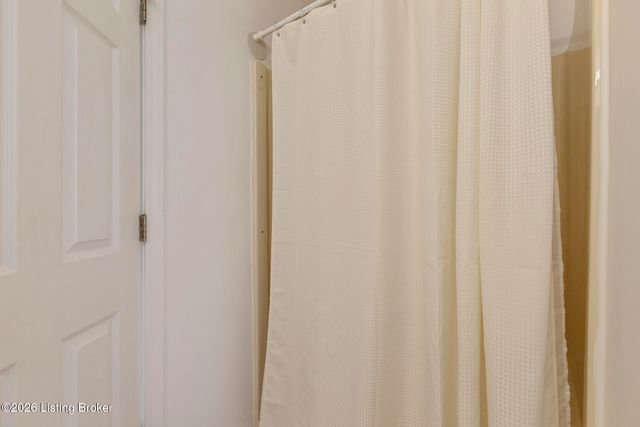 462 Wilsonville Rd, Fisherville, KY 40023