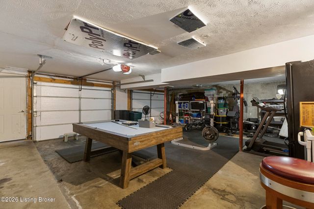 462 Wilsonville Rd, Fisherville, KY 40023