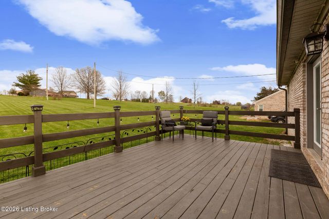 462 Wilsonville Rd, Fisherville, KY 40023