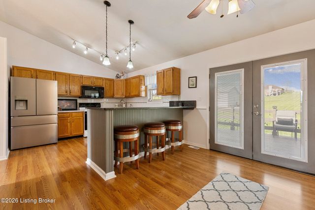 462 Wilsonville Rd, Fisherville, KY 40023